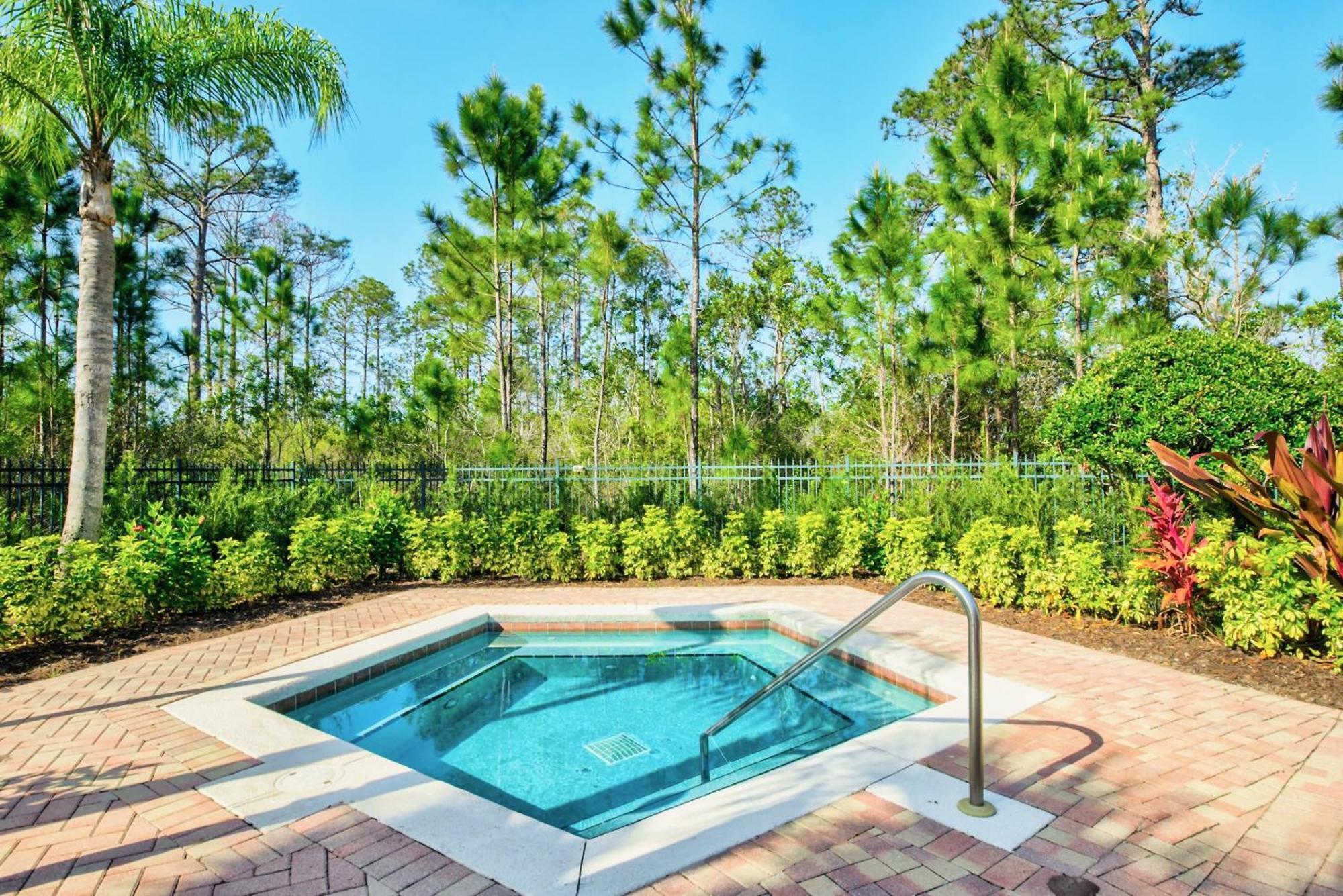 Bright 2Br Condo With Pool And Hot Tub - Near Disney! Орландо Екстер'єр фото